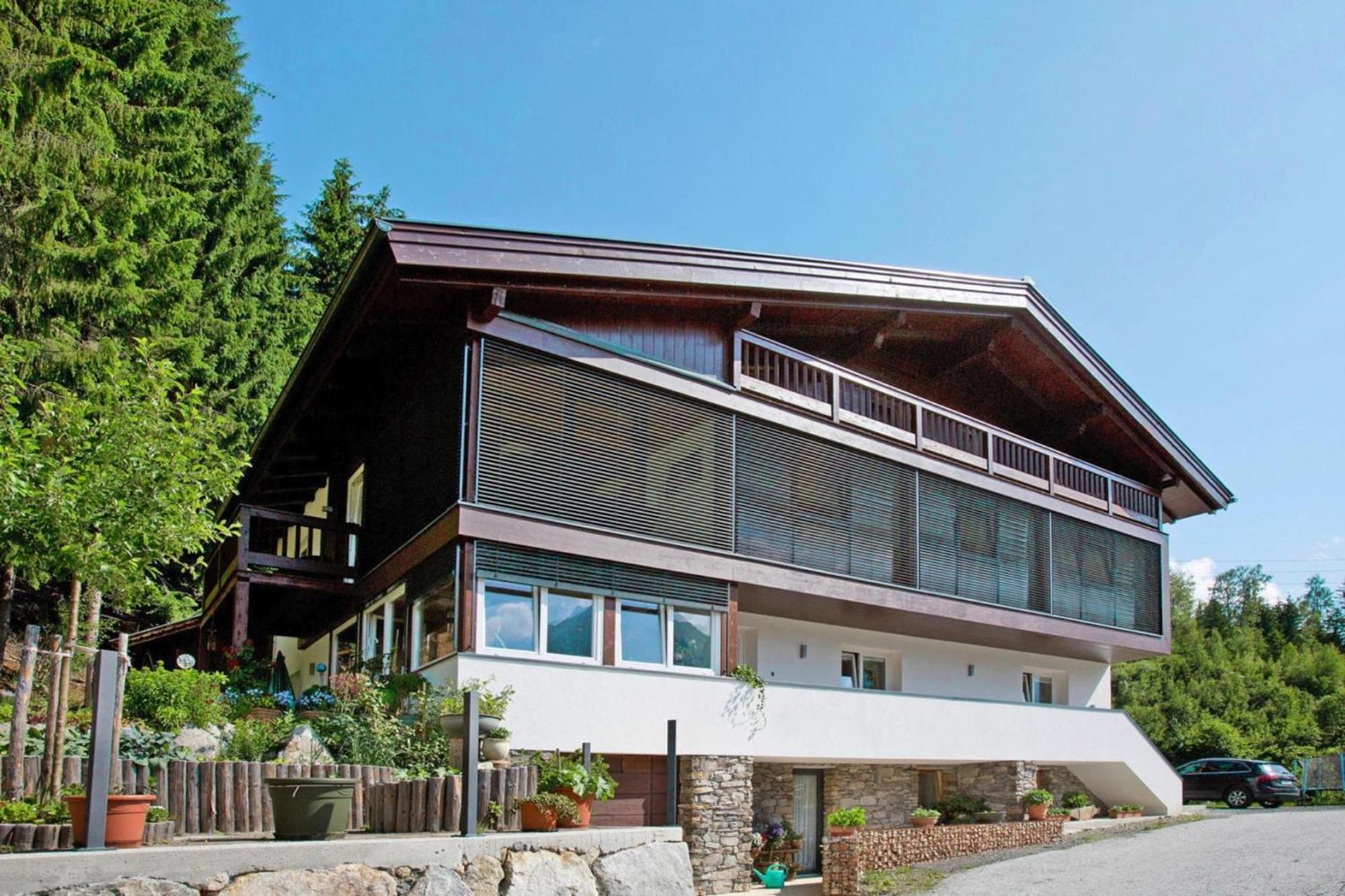 Apartment In Neukirchen With A Balcony Neukirchen am Großvenediger Exterior foto